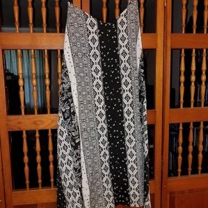 Black and White Print Maternity Dress XL 1X